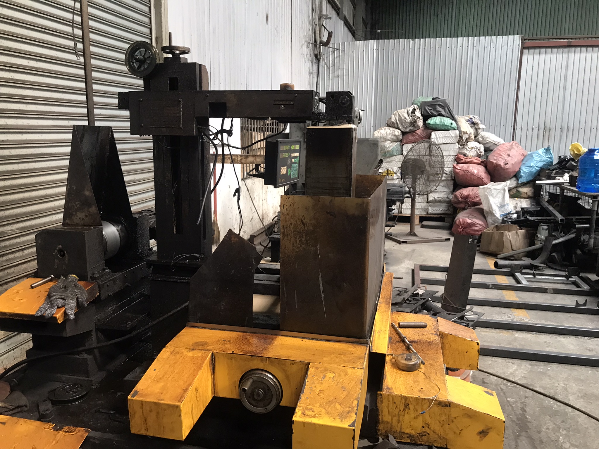 Wire cutting machine.JPEG